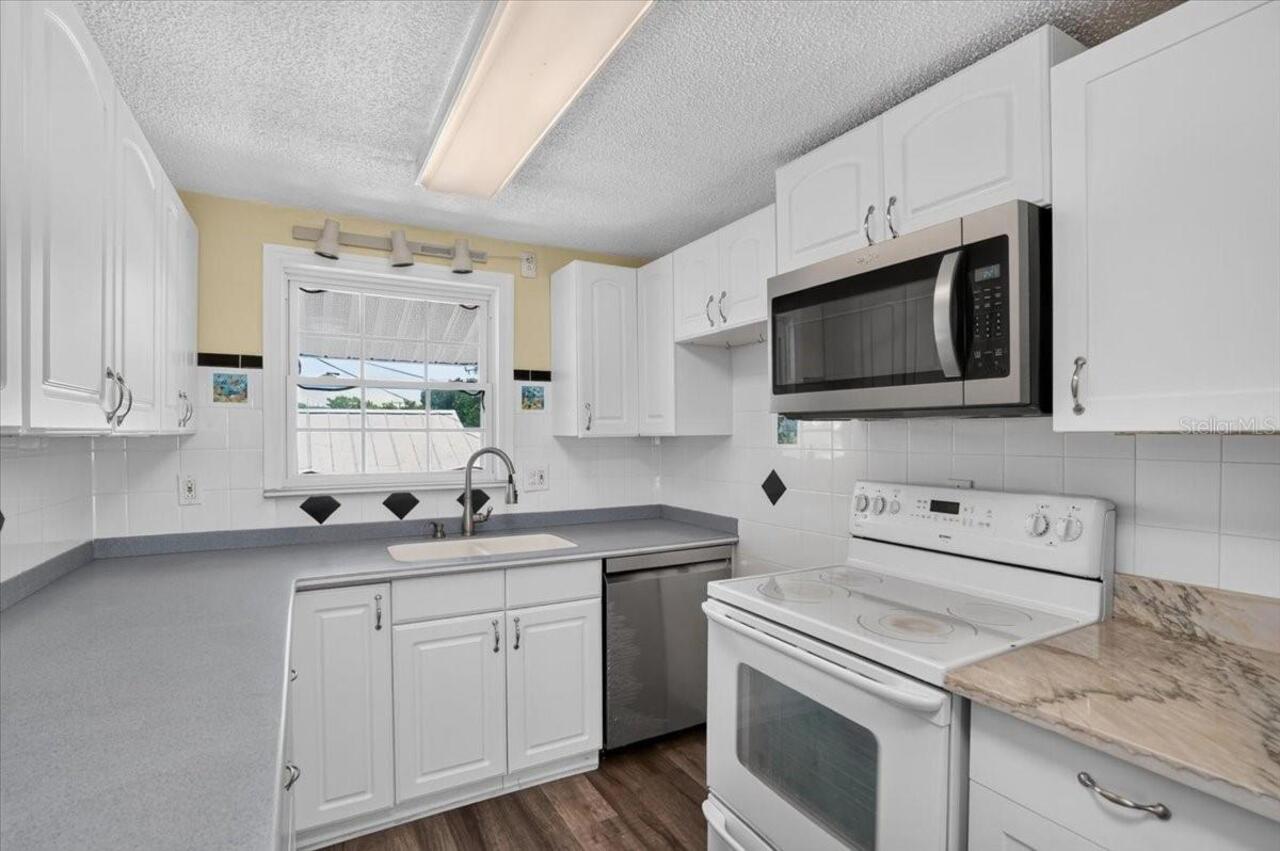Listing Photo 19