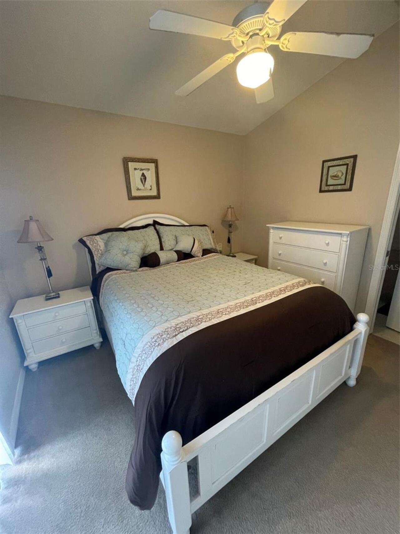 Listing Photo 14