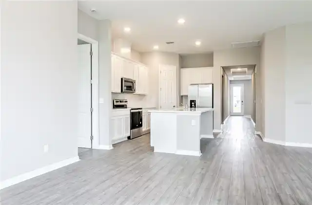 Listing Photo 32