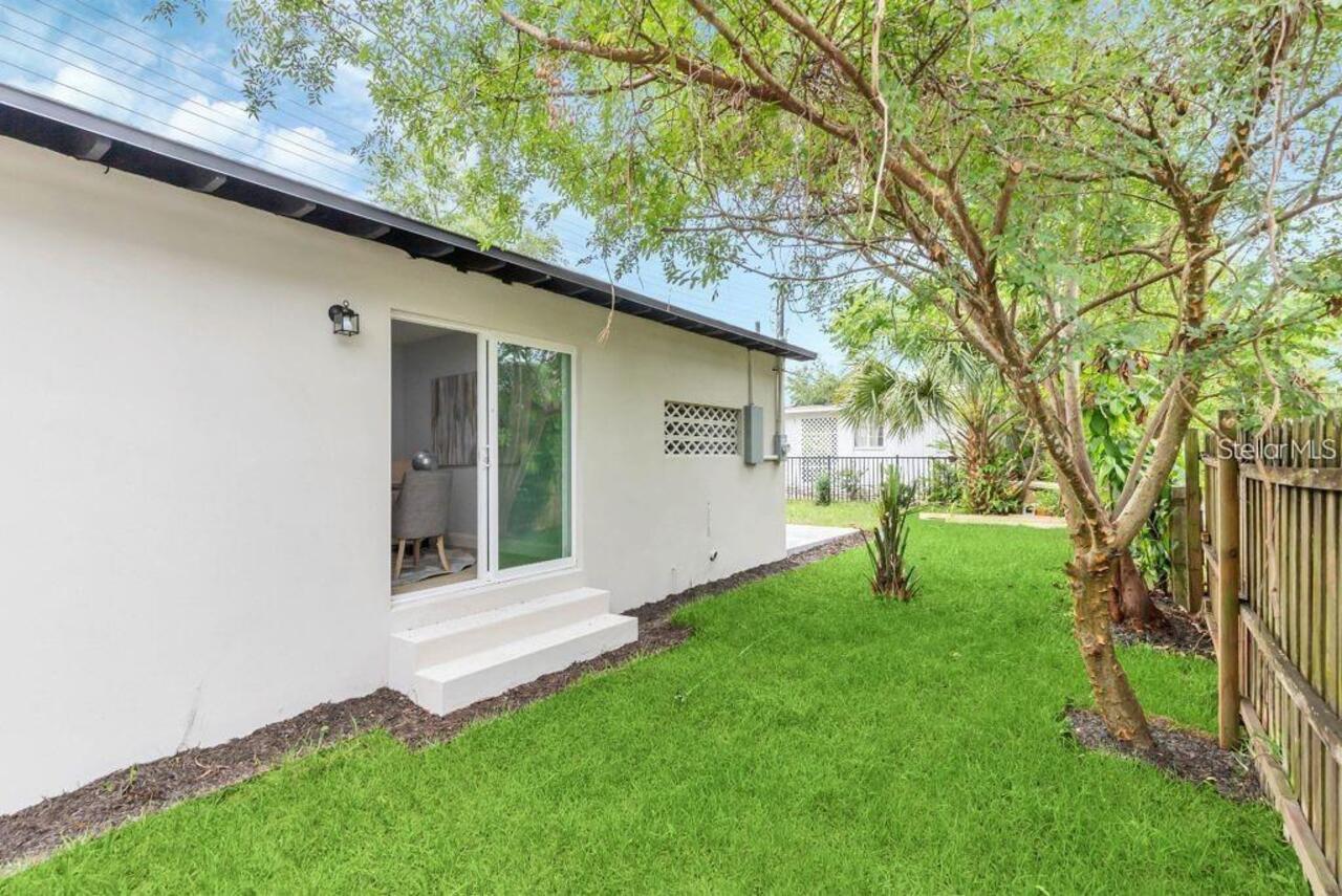 Listing Photo 17