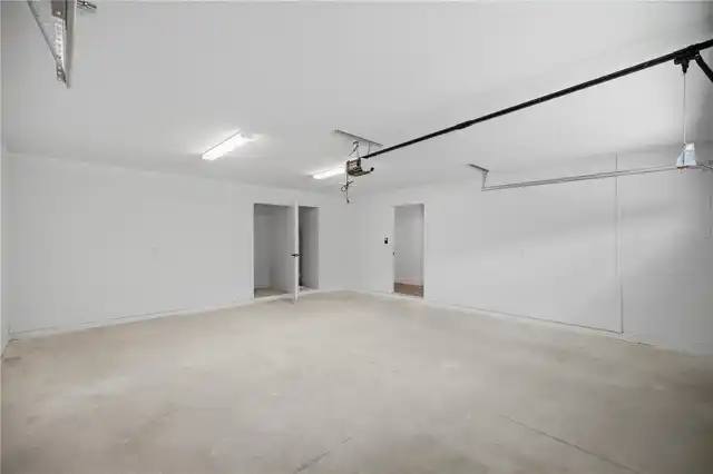 Listing Photo 35