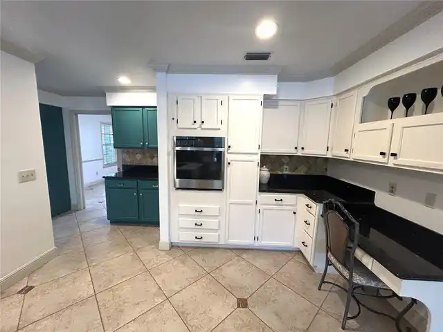 Listing Photo 23