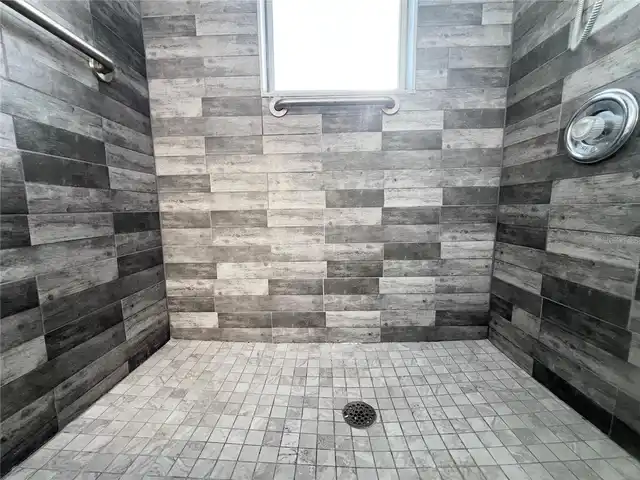 Listing Photo 42