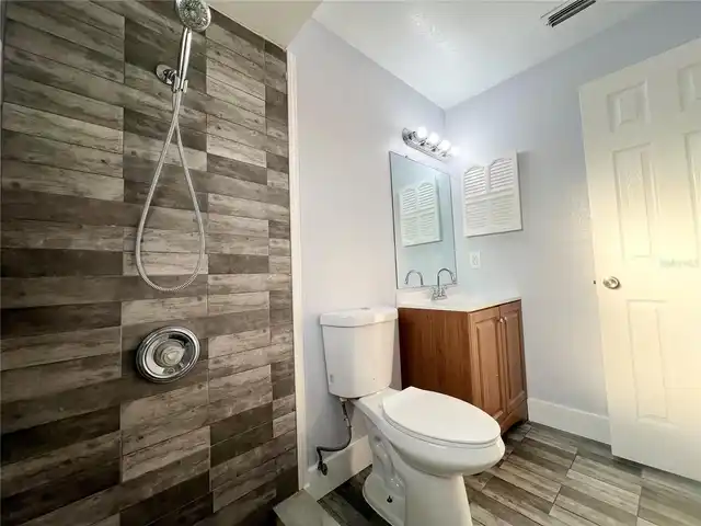 Listing Photo 43