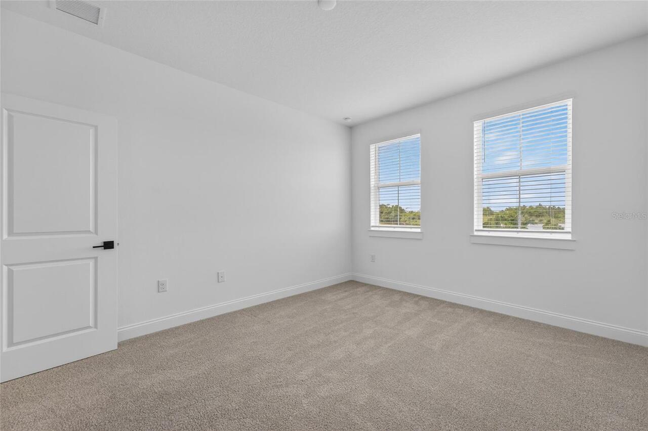 Listing Photo 43