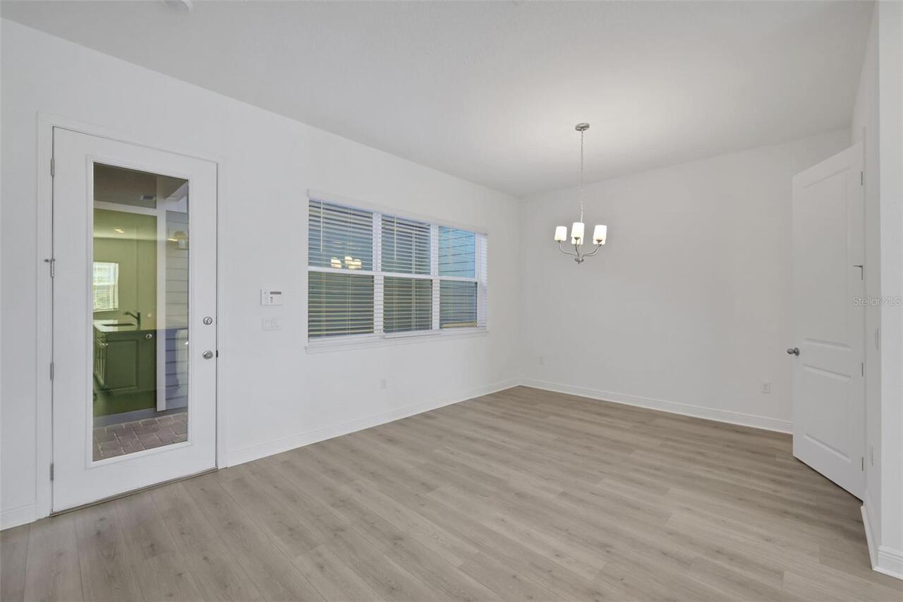Listing Photo 23