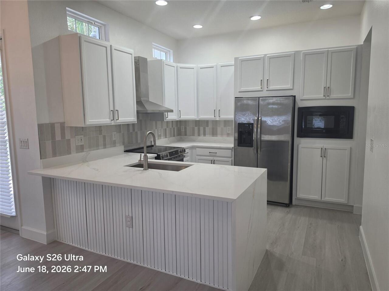 Listing Photo 12