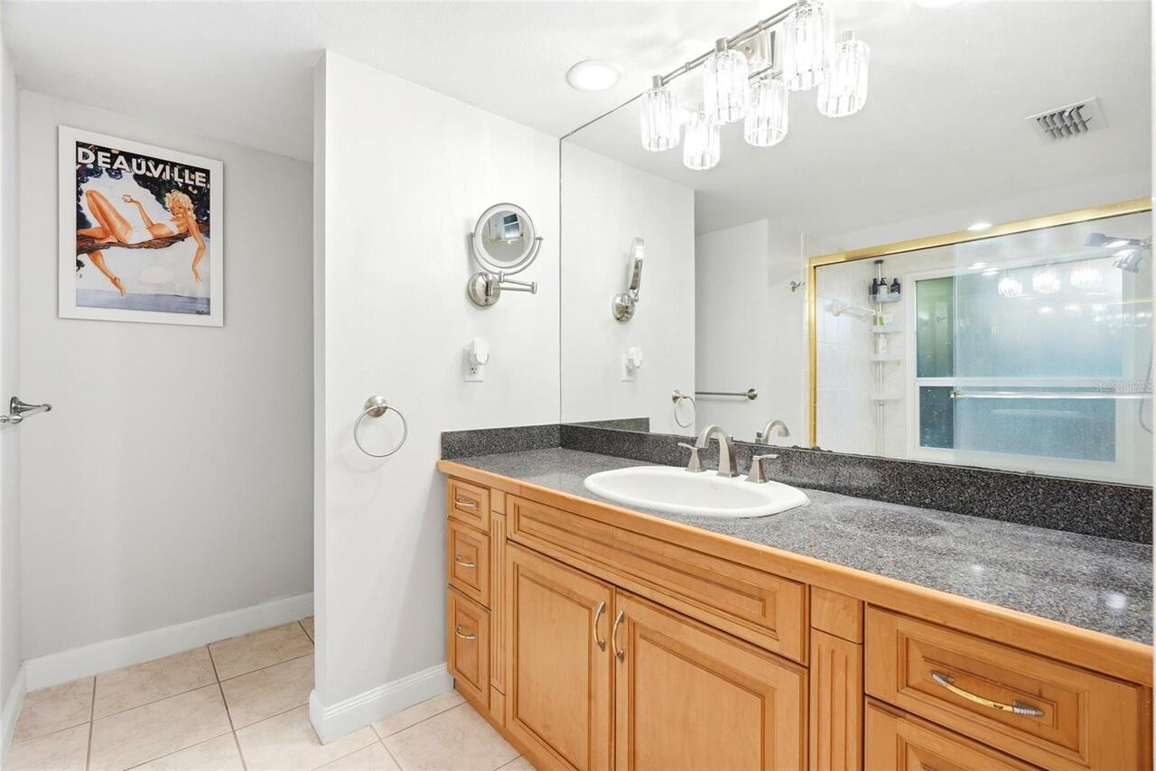 Listing Photo 20