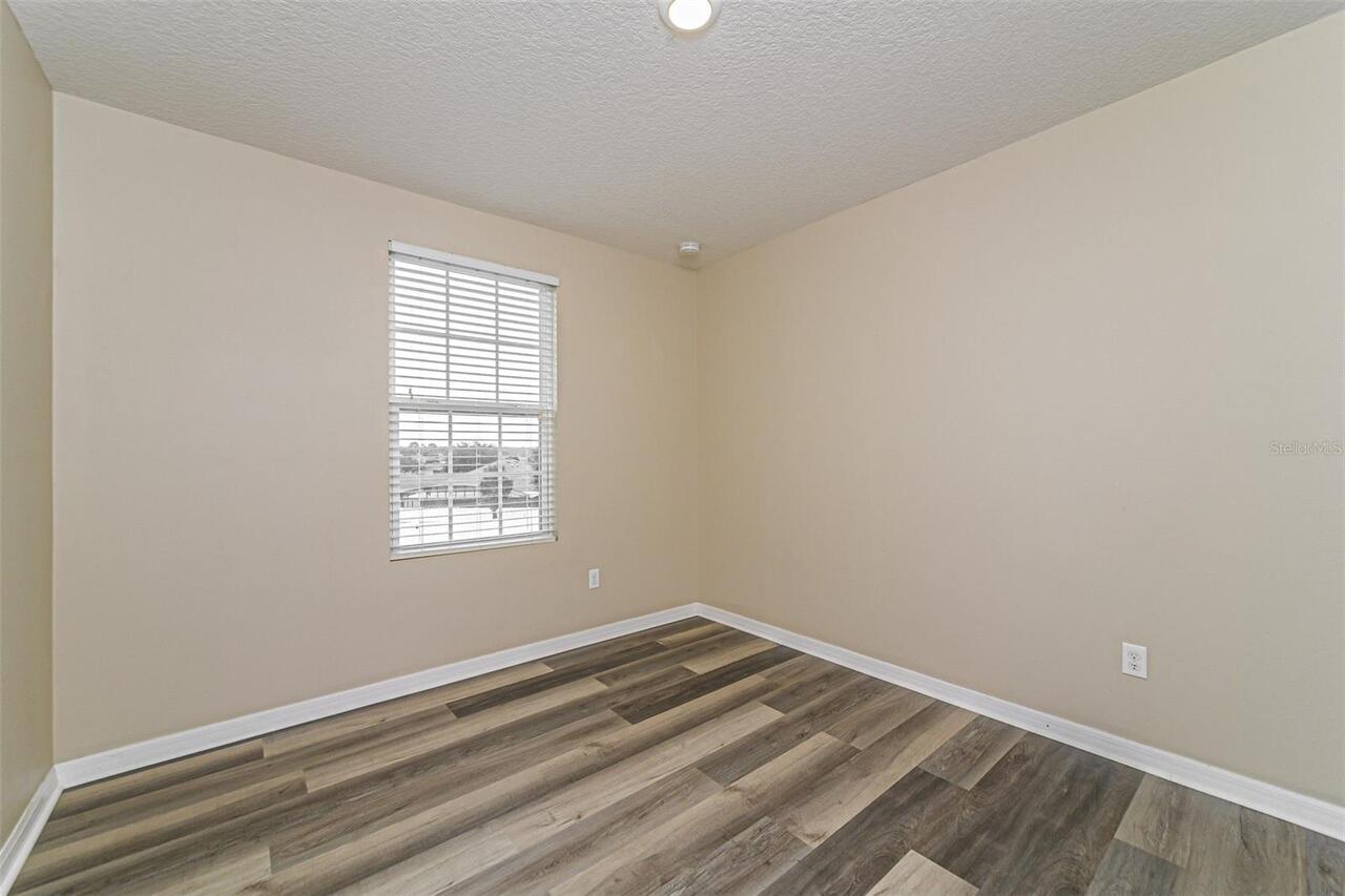 Listing Photo 26