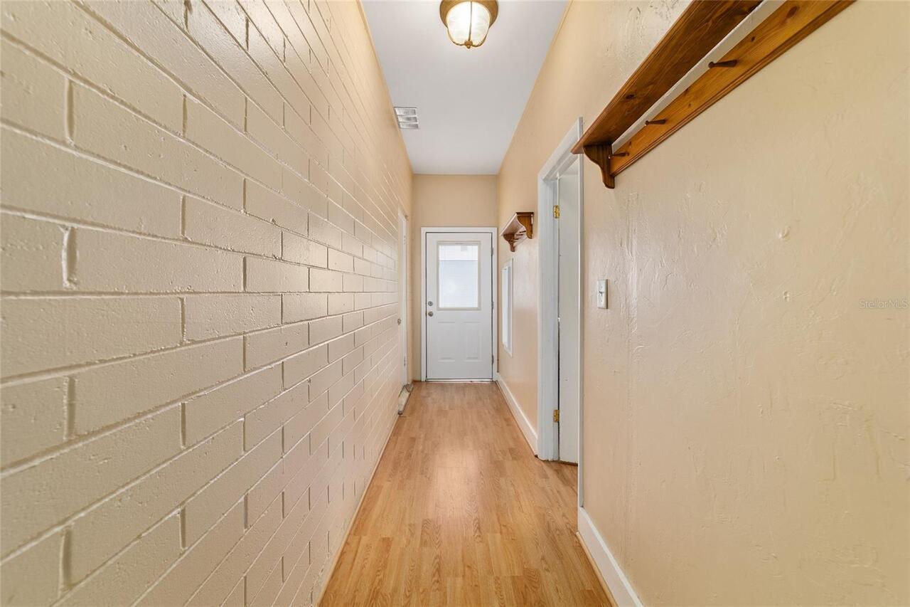 Listing Photo 22