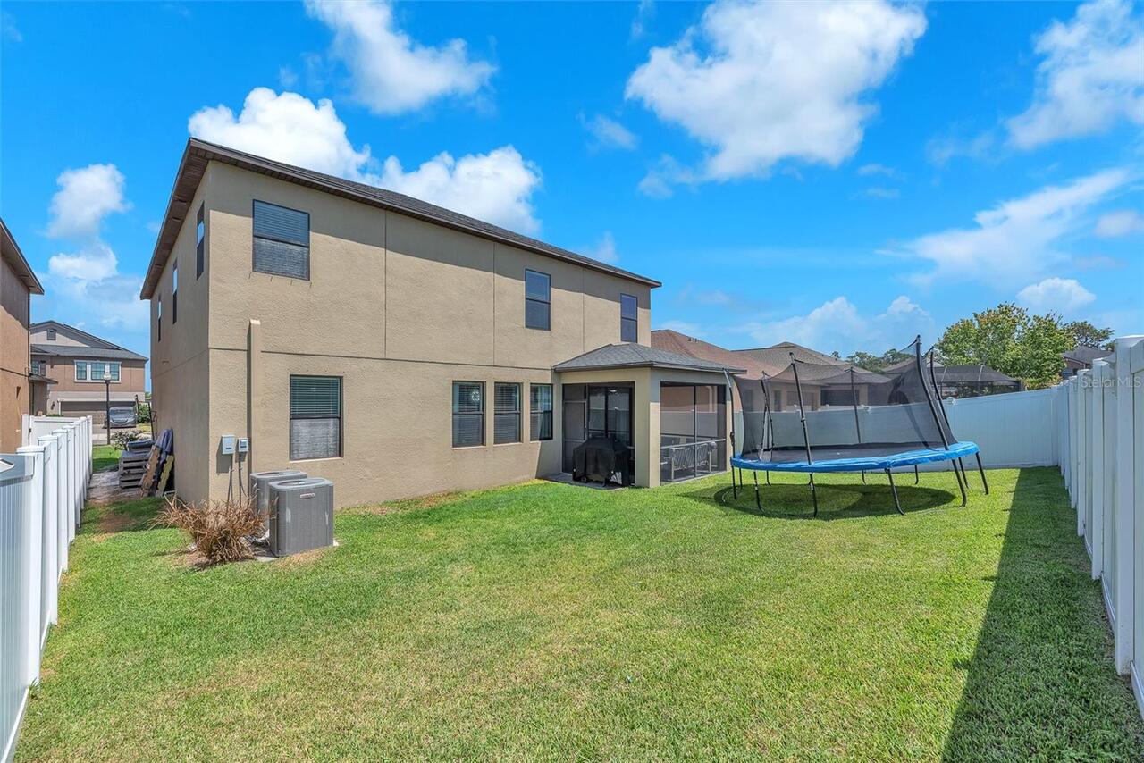 Listing Photo 32