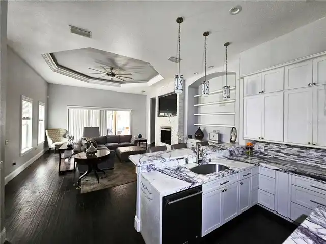 Listing Photo 22