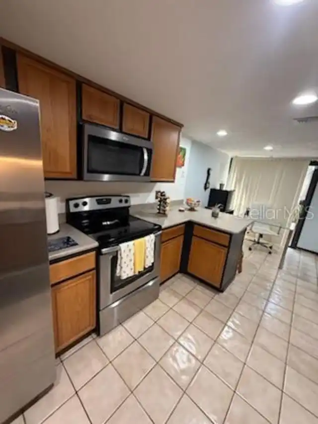 Listing Photo 12
