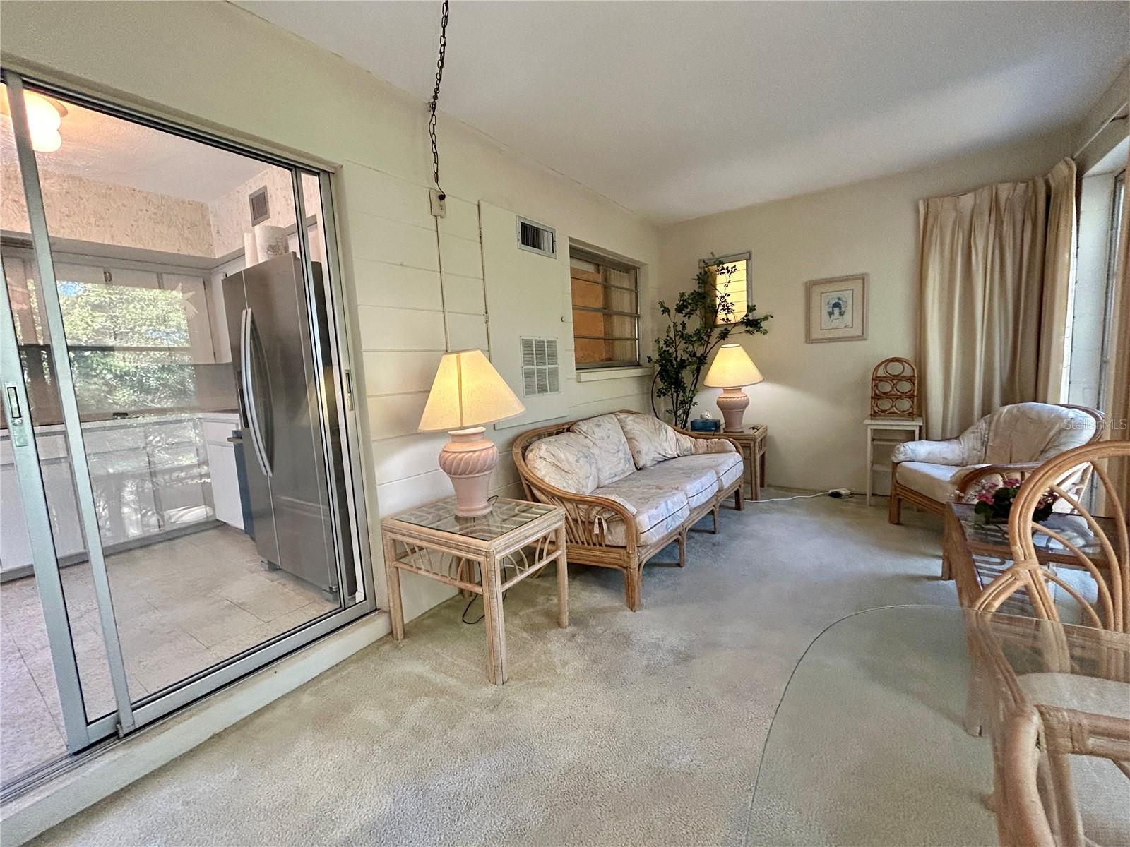 Listing Photo 12