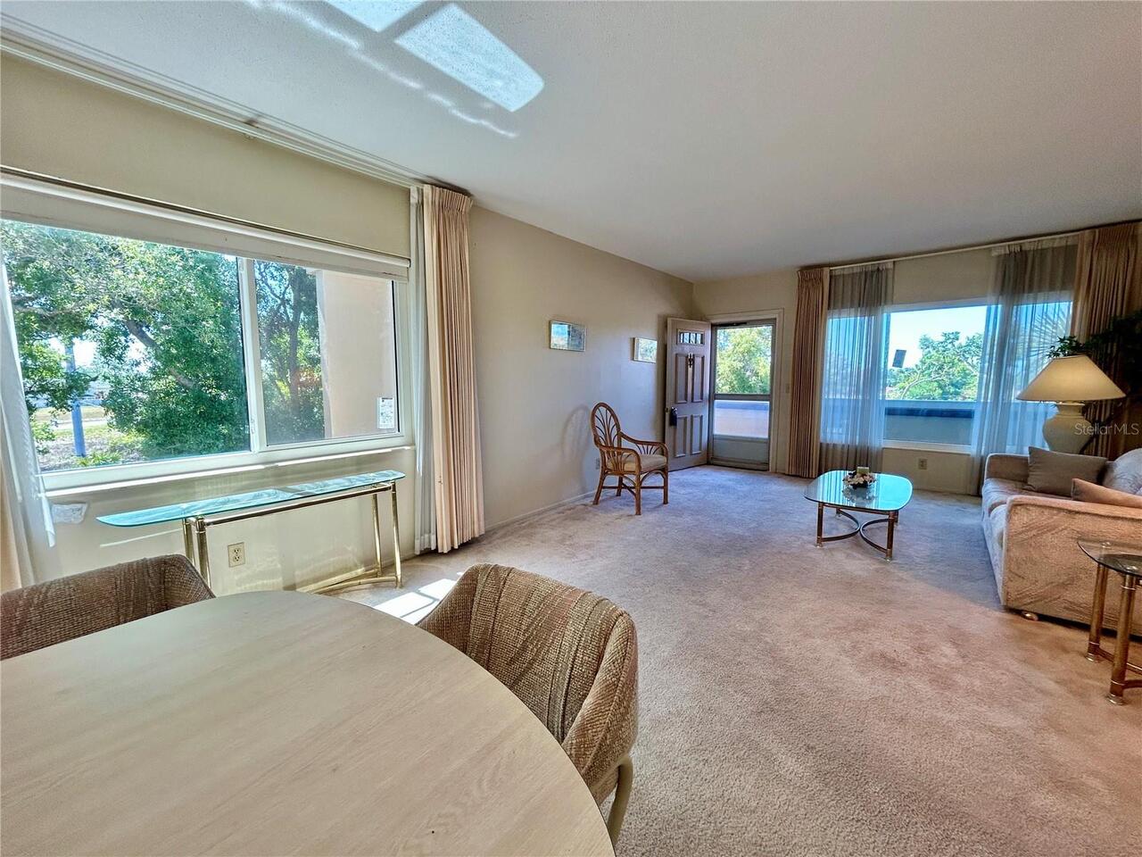 Listing Photo 7