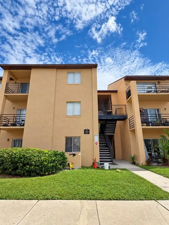 2BR, Residential Lease, 2BA, $1,200
Read More