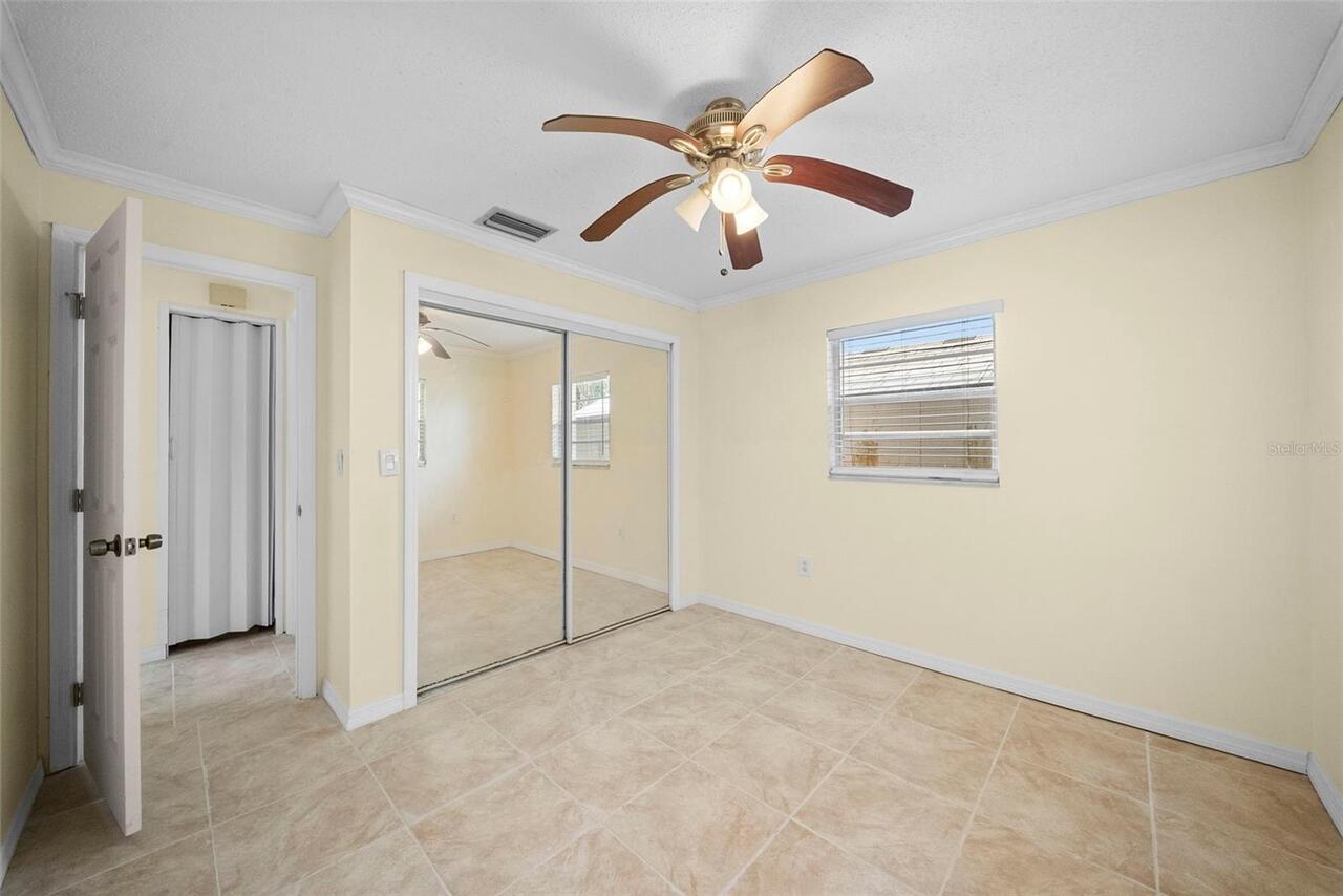 Listing Photo 14