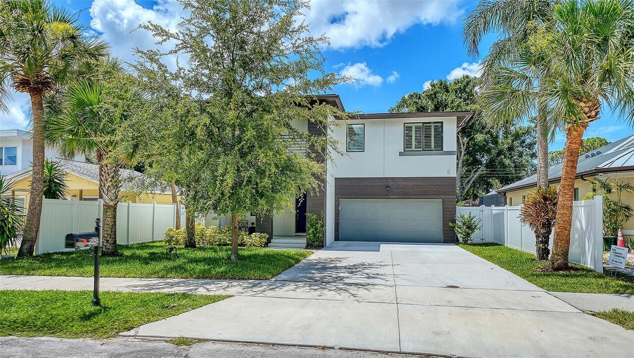 Sarasota Real Estate