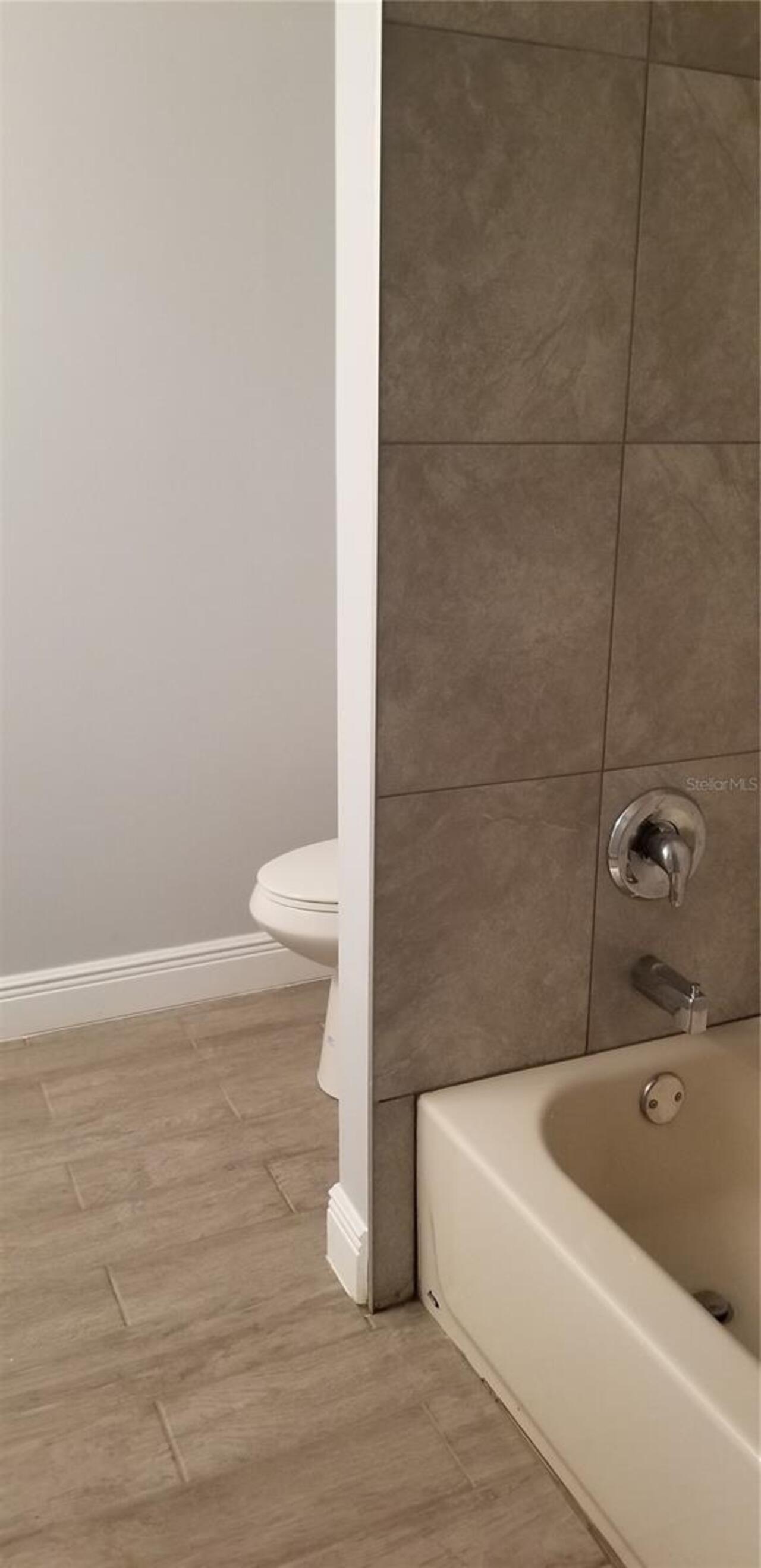 Listing Photo 14
