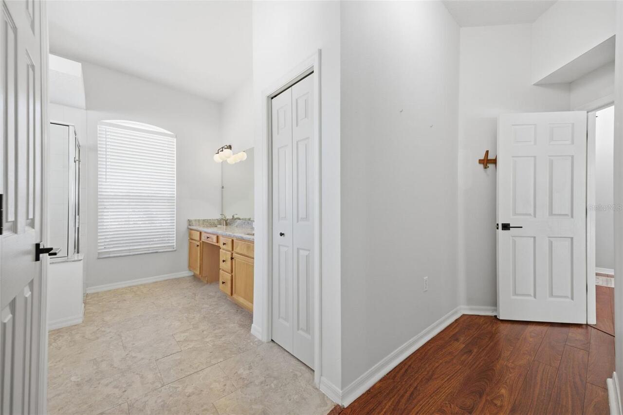 Listing Photo 20