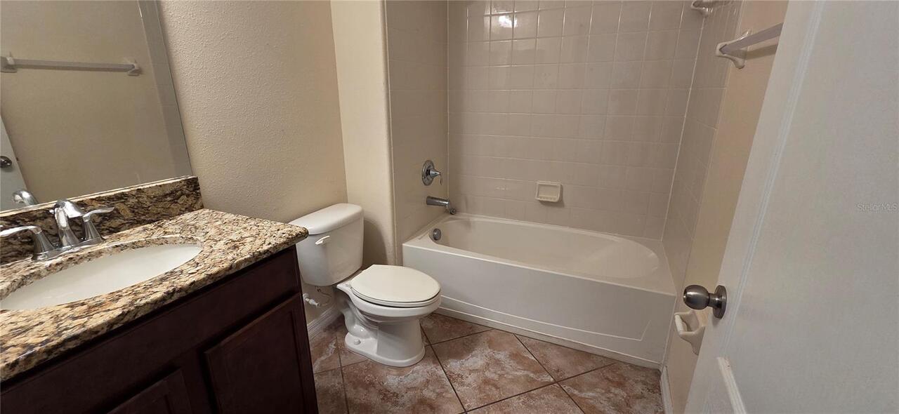 Listing Photo 9