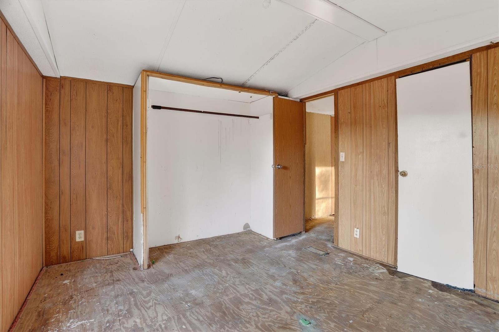 Listing Photo 16