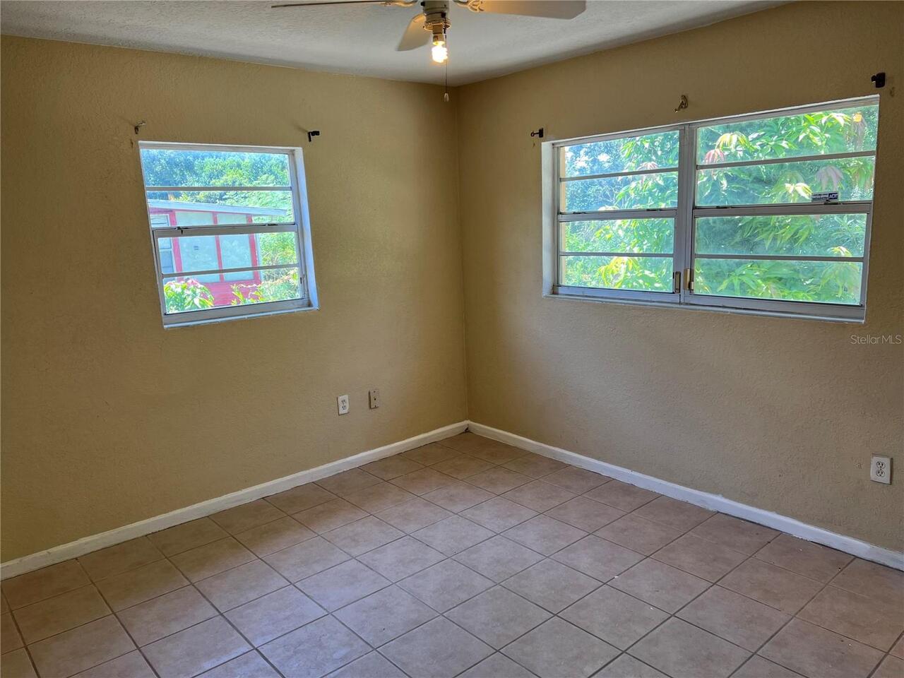 Listing Photo 14