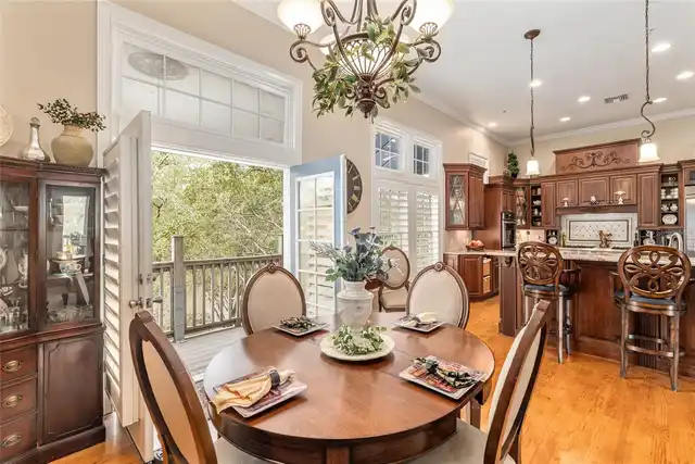 Listing Photo 15