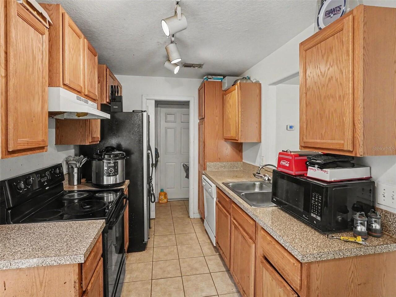Listing Photo 7