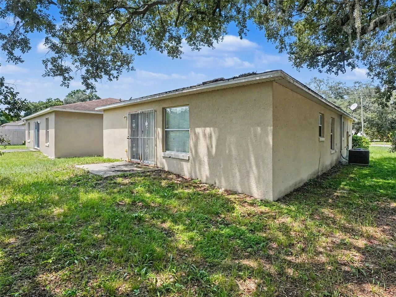 Listing Photo 16