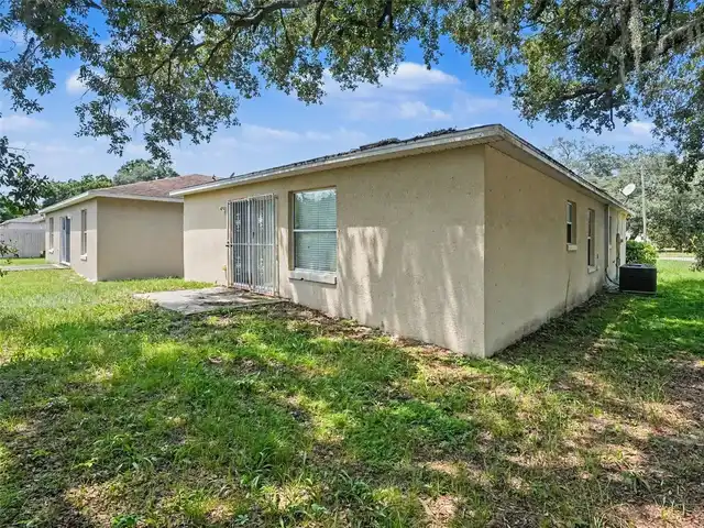 Listing Photo 16