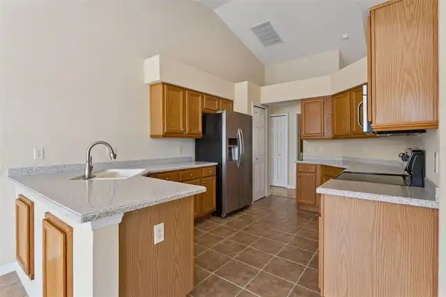 Listing Photo 25