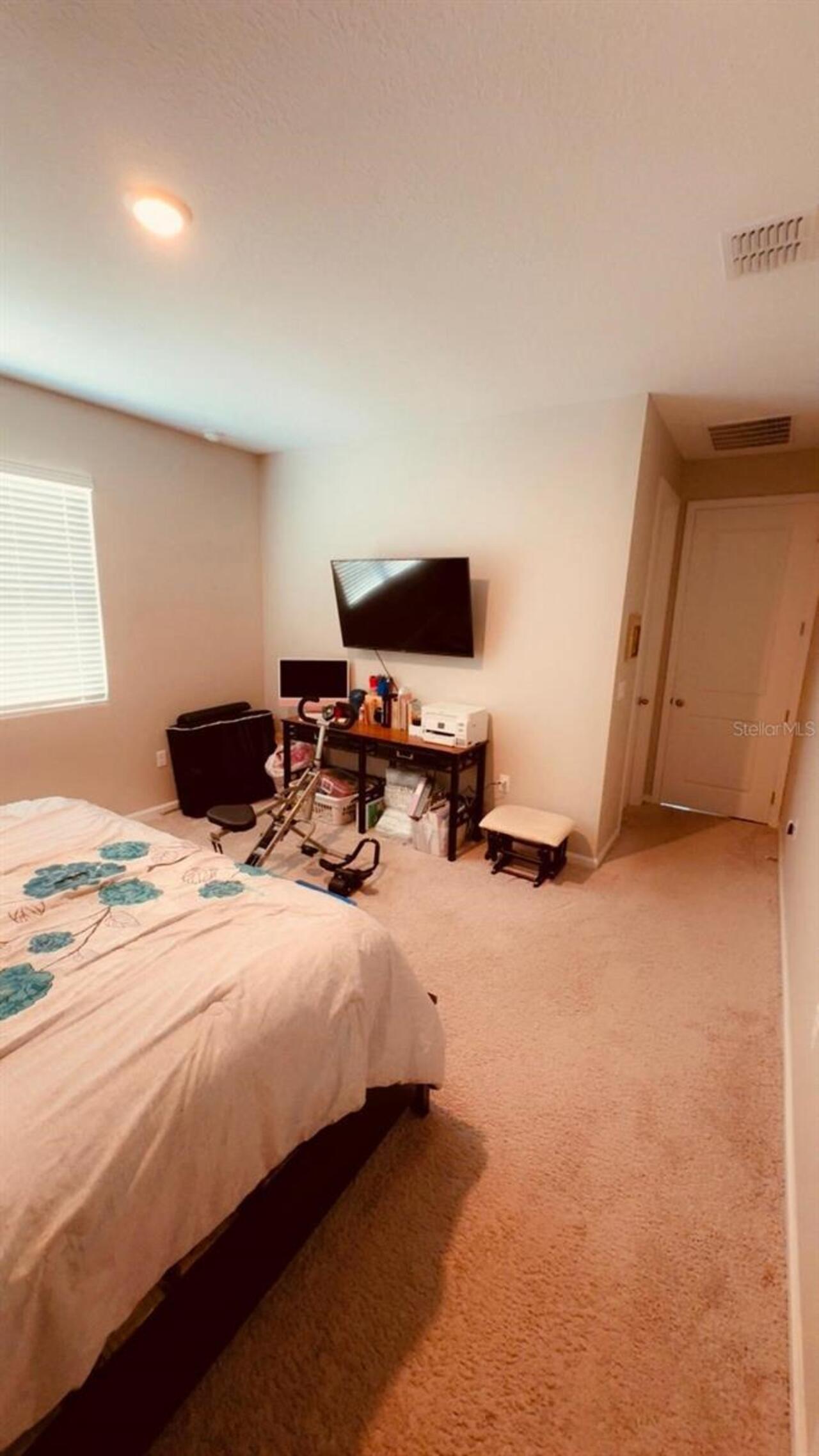 Listing Photo 16