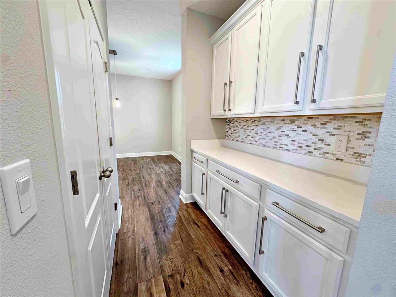 Listing Photo 17