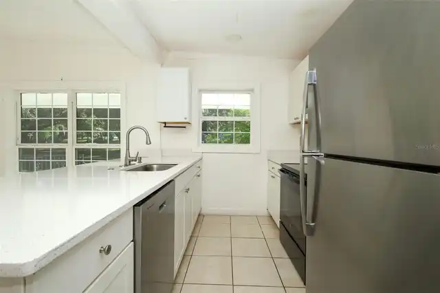 Listing Photo 10