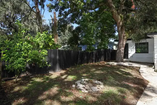 Listing Photo 29