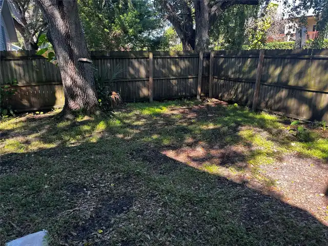 Listing Photo 16