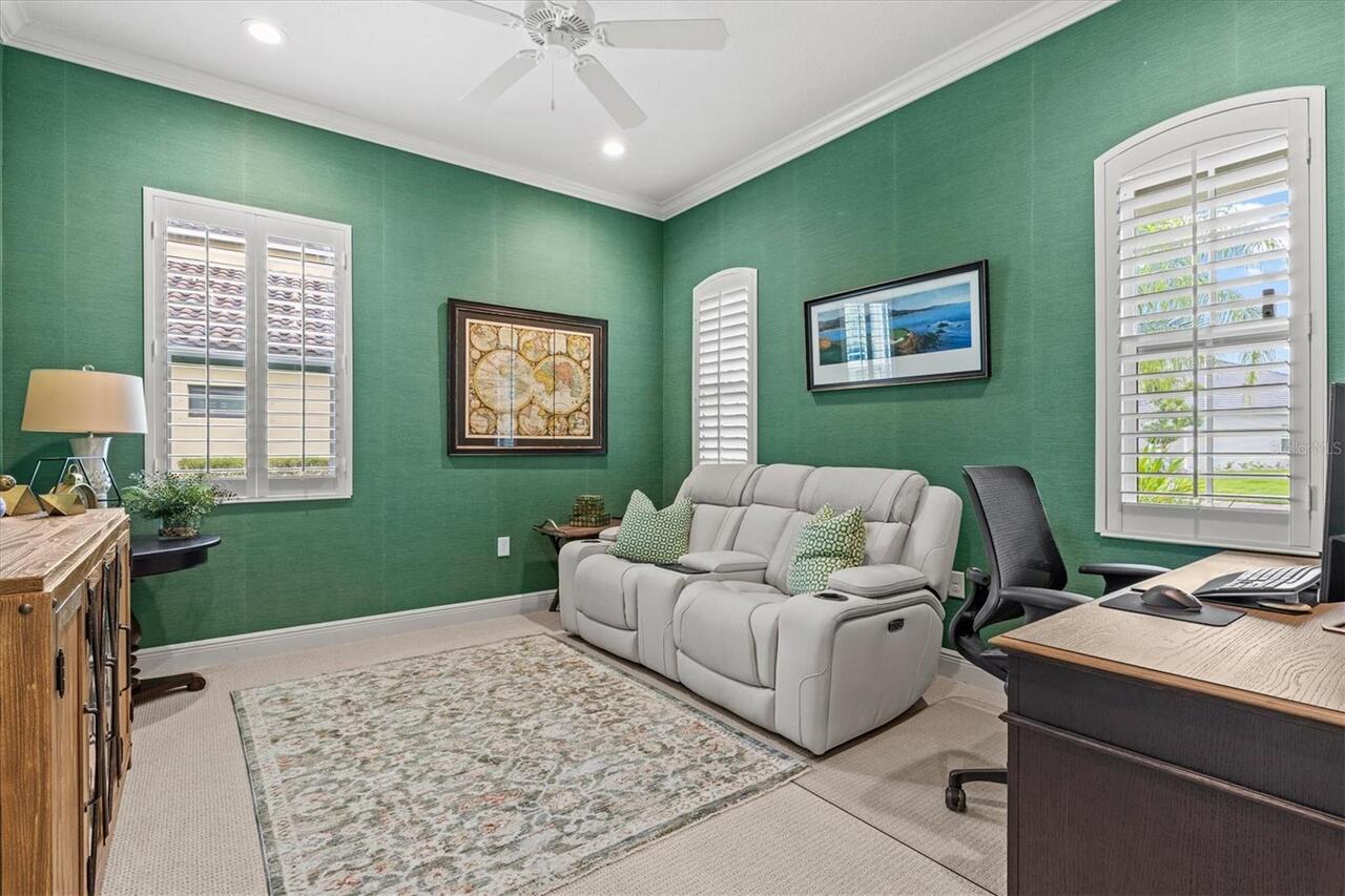 Listing Photo 8