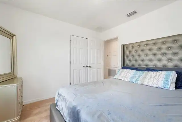 Listing Photo 26