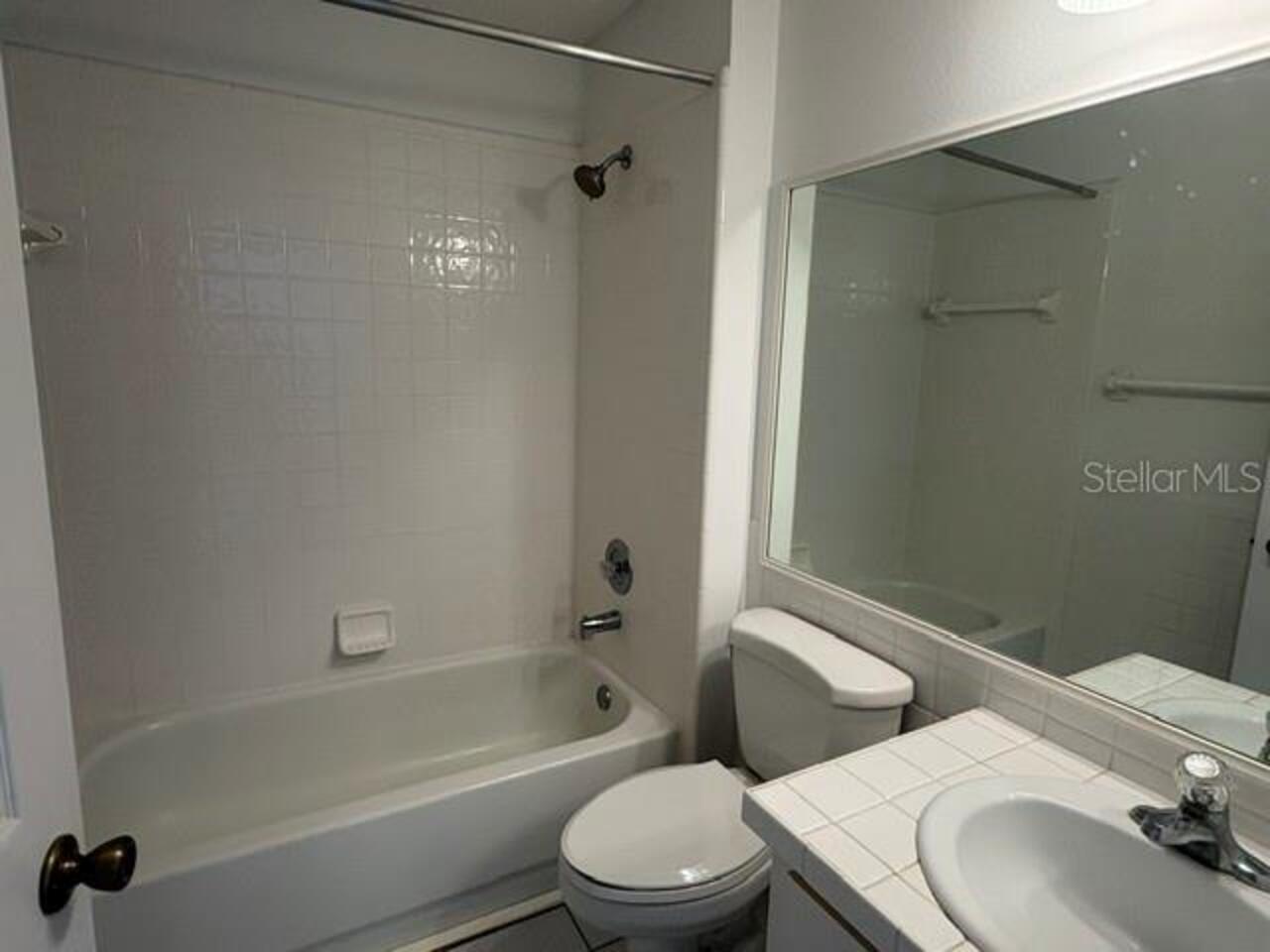 Listing Photo 10