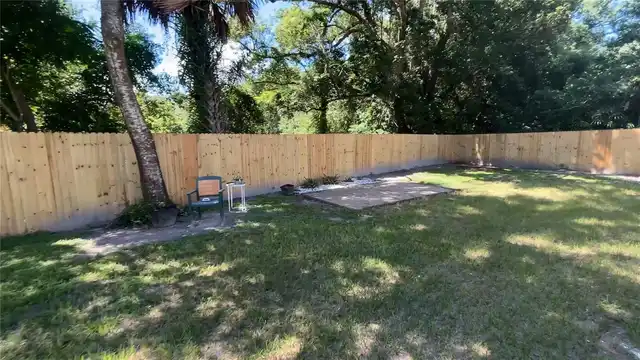 Listing Photo 14