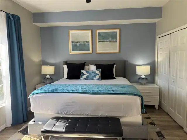 Listing Photo 11