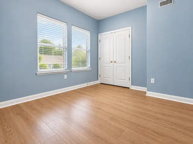 Listing Photo 28