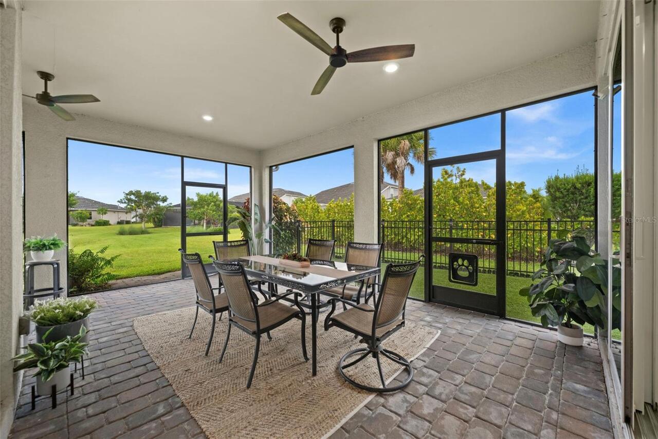 Listing Photo 32