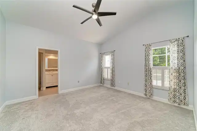 Listing Photo 34