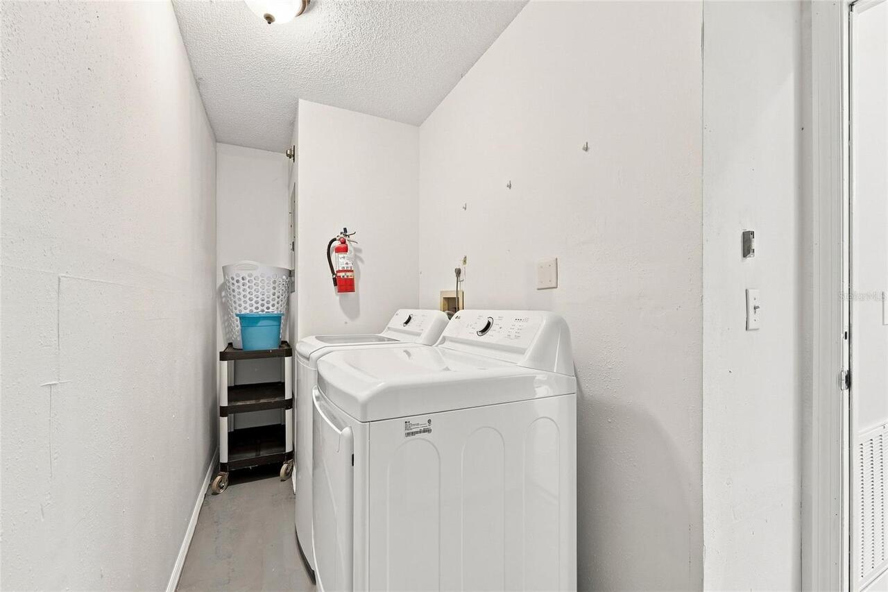 Listing Photo 12