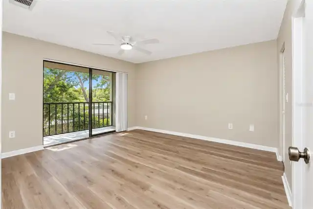 Listing Photo 38