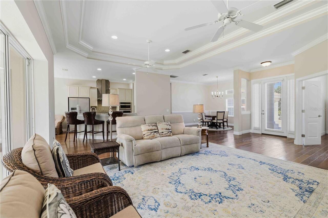 Listing Photo 15