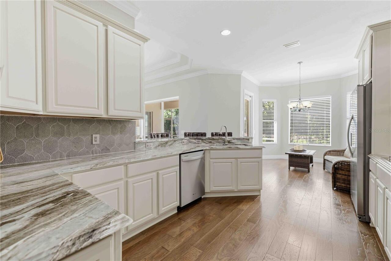 Listing Photo 18