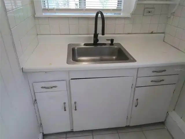 Listing Photo 7
